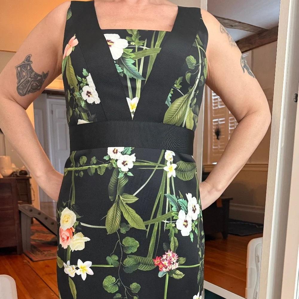black long flowy dress Thats So Fetch | Romeo Maxi | color: green Women Summer Fashionable And Silk Satin Colors:Silver Grey 831 Basque Waist and Drop